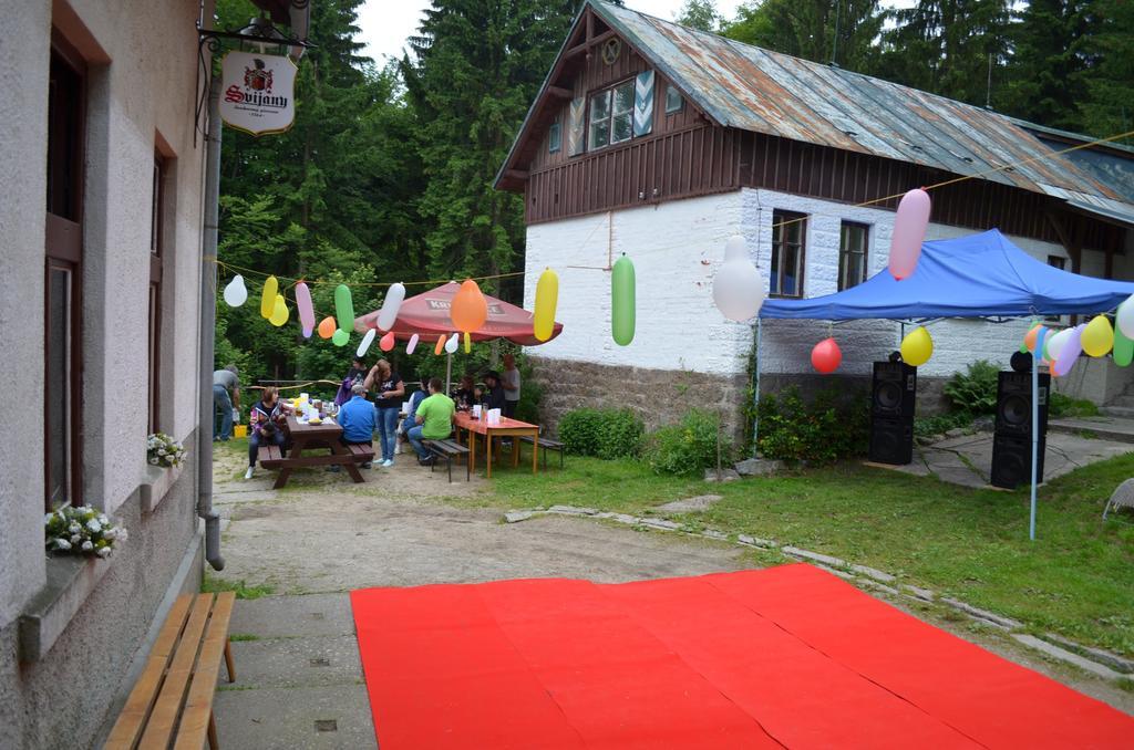 Chata Barbora Lučany nad Nisou Zewnętrze zdjęcie
